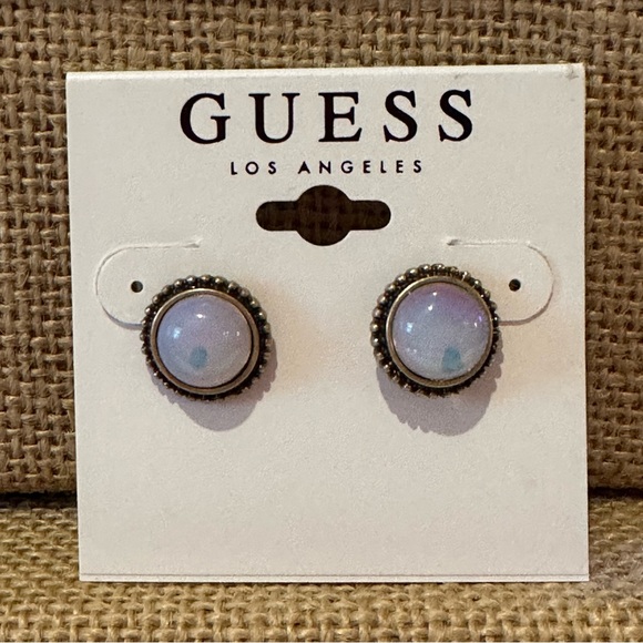 NWT GUESS Earrings - gold tone post back w/center round iridescent moonstone - Picture 5 of 8